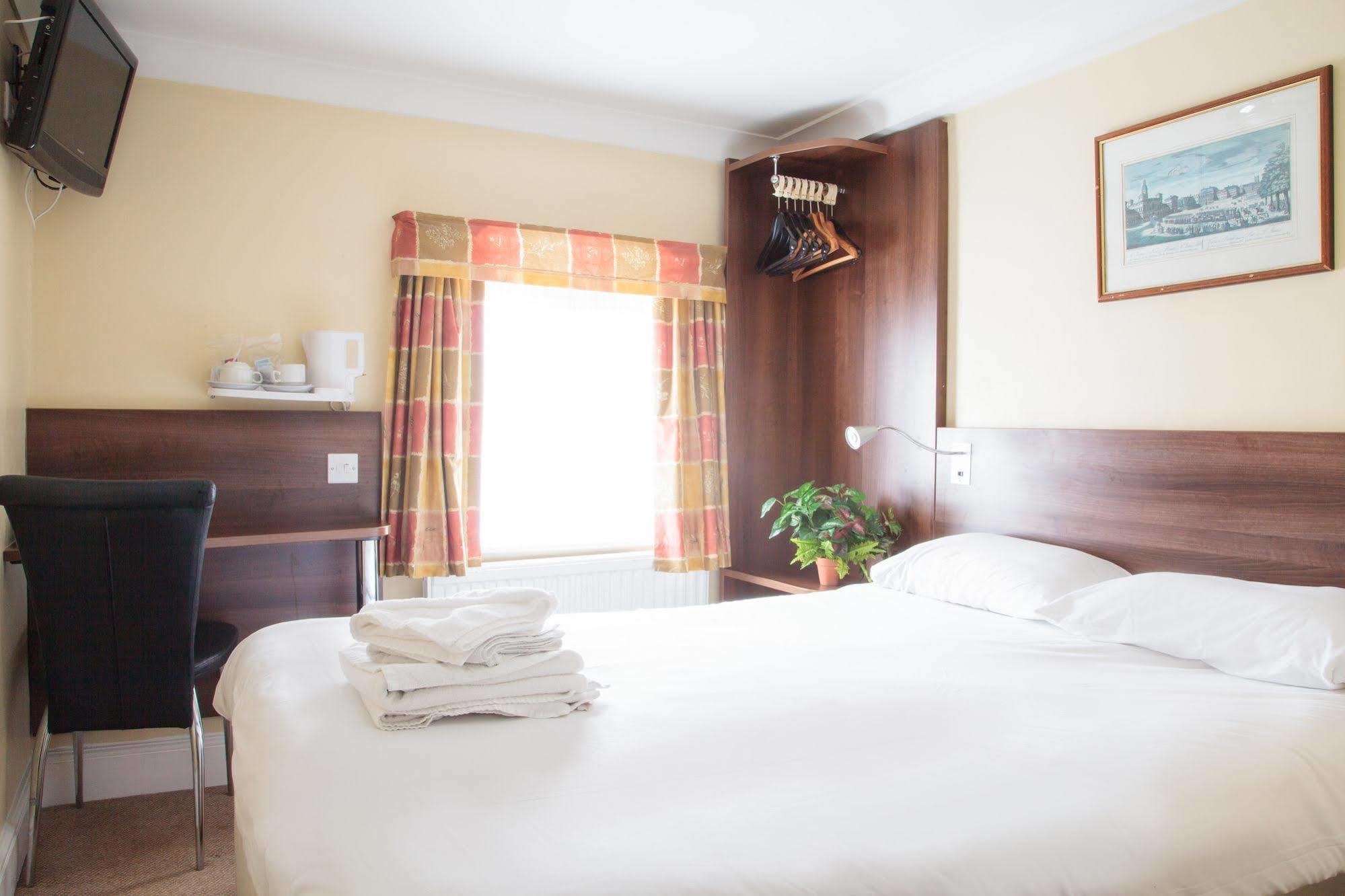 Victoria Hotel Londra